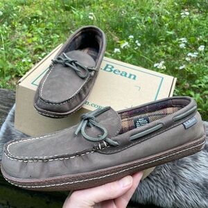 NIB L.L. Bean Handsewn Leather Slippers Size 8 D Men’s